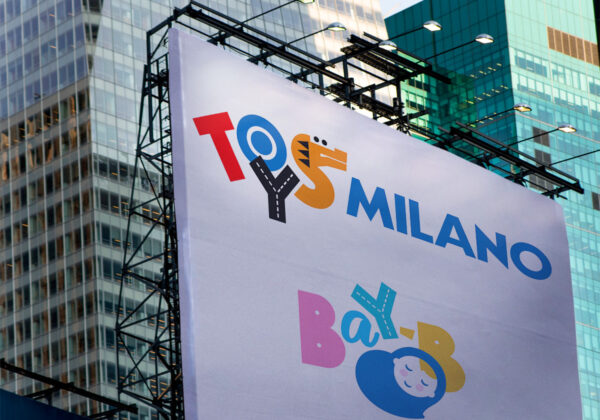 TOYS MILANO & BAY-B